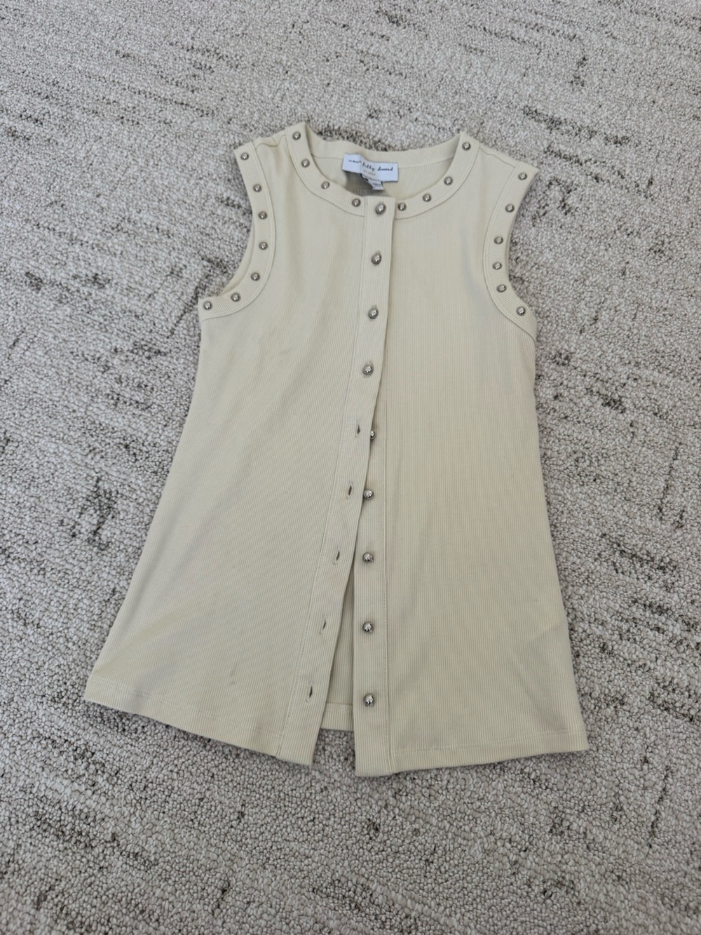 Never Fully Dressed Cream Sleeveless Ribbed Snap-Front Tank